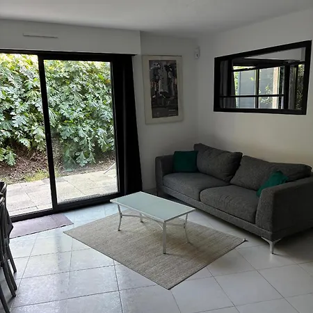 Agreable Sur Proche Commerces, Plages, Monaco, *